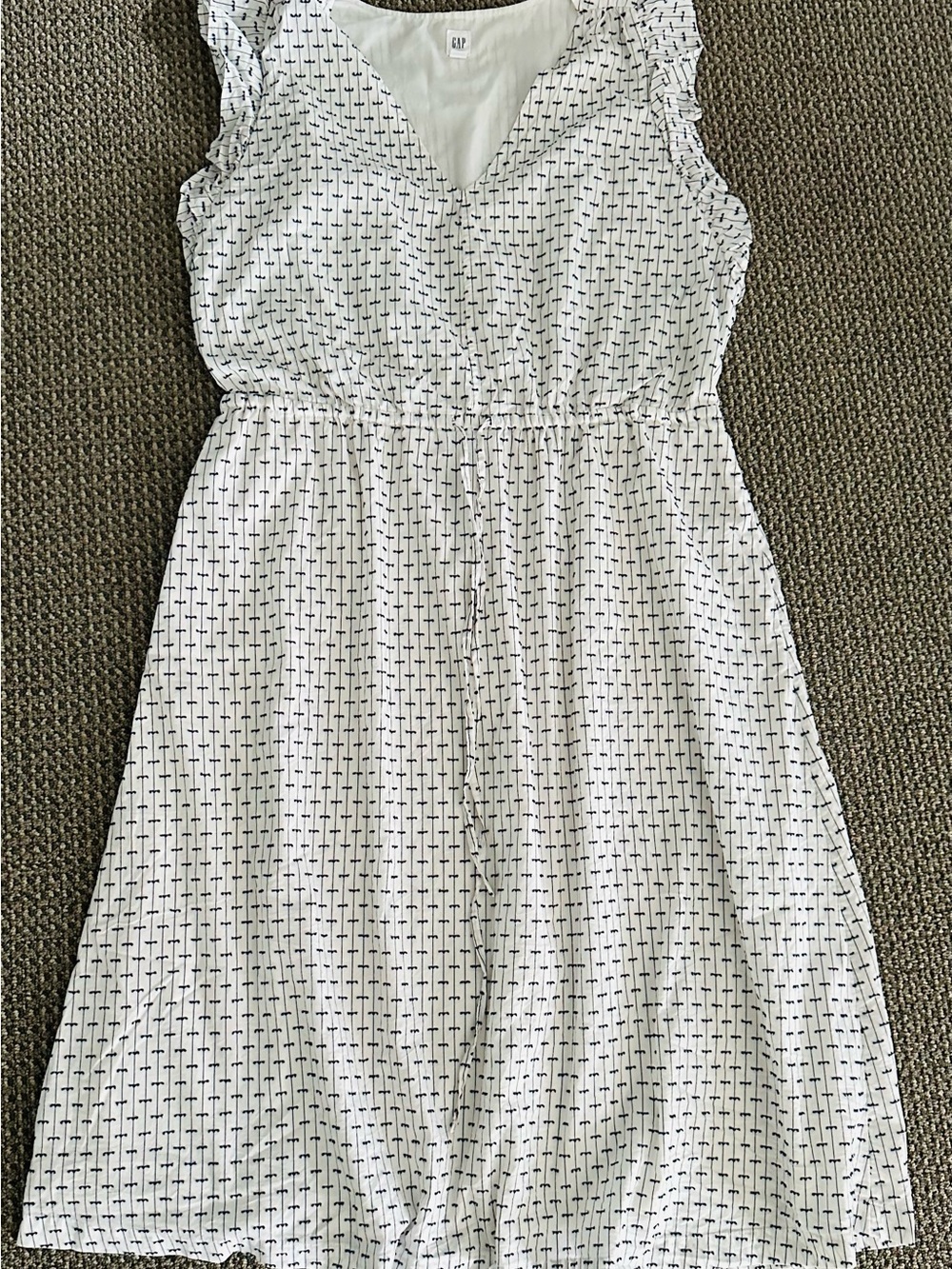 GAP White Dress with Navy Geometric Print